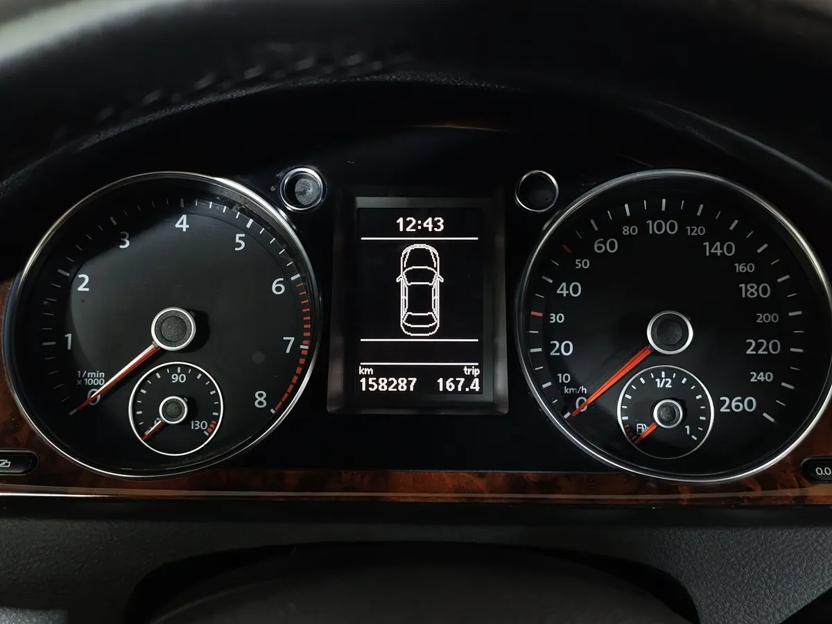 Volkswagen Passat 1.8 TSI AT (160 л.с.) Коричневый в АВИЛОН. Слайд №16