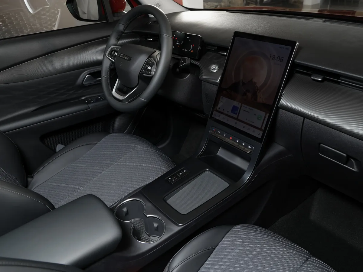 TENET Plus L4 1.5T 6DCT 2WD (147 л.с.) Элегант Серый в АВИЛОН. Слайд №4