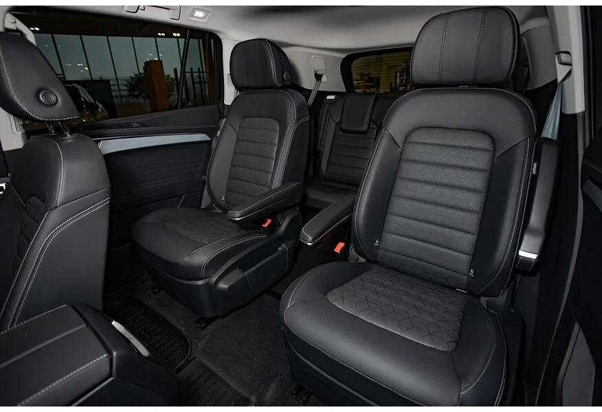 Volkswagen Talagon 2.0 7DSG AWD (220 л.с.) Luxury Wonderland Pro Черный в АВИЛОН. Слайд №9 Volkswagen Talagon 2.0 7DSG AWD (220 л.с.) Luxury Wonderland Pro Черный в АВИЛОН. Слайд №9