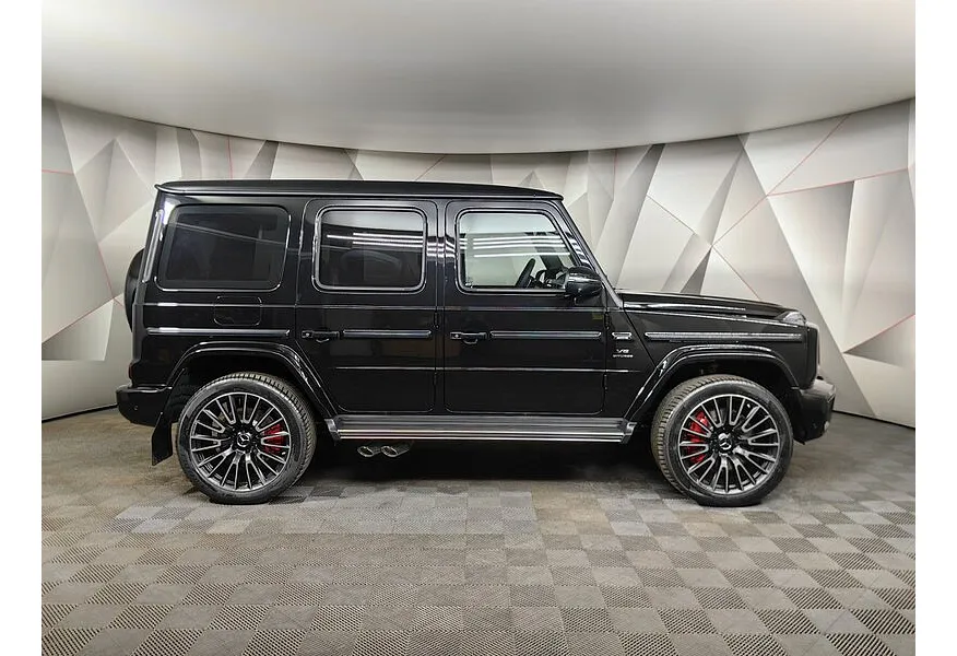 Mercedes-Benz G-Класс G 63 AMG Speedshift 4Matic (585 л.с.) Черный в АВИЛОН. Слайд №6