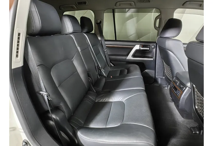 АВИЛОН - Toyota Land Cruiser 4.6 AT 4WD (5 мест) (309 л.с.) Белый - slide 11