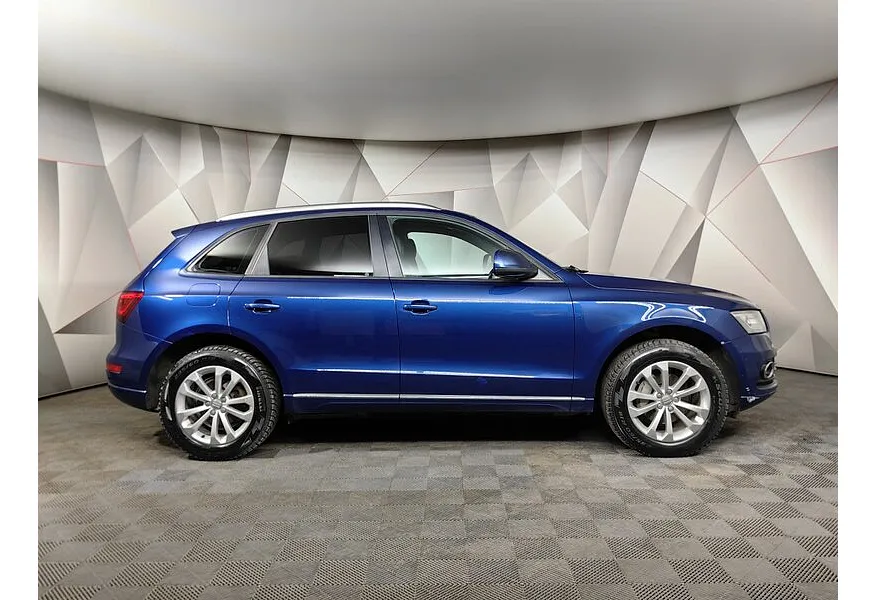 Audi Q5 2.0 TFSI Tiptronic quattro (225 л.с.) Синий в АВИЛОН. Слайд №6