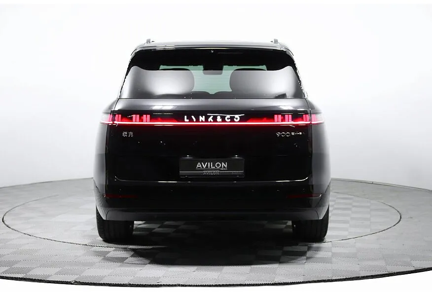 LIVE. Слайд №4