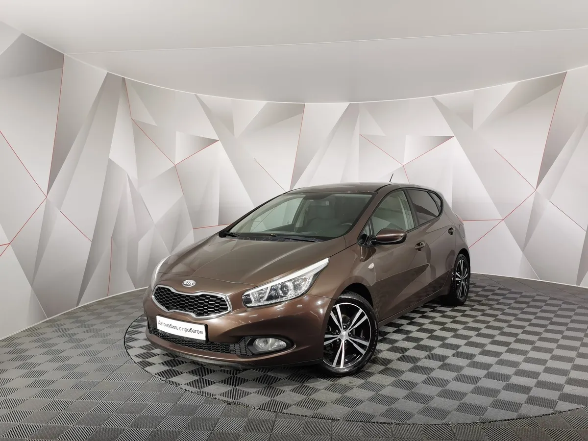 АВИЛОН - Kia Ceed 1.6 MT (130 л.с.) Classic Коричневый - slide 10231201