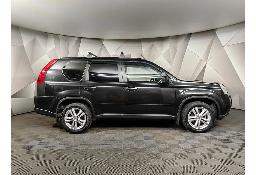 АВИЛОН - Nissan X-Trail 2.5 CVT AWD (169 л.с.) LE Черный - slide 3