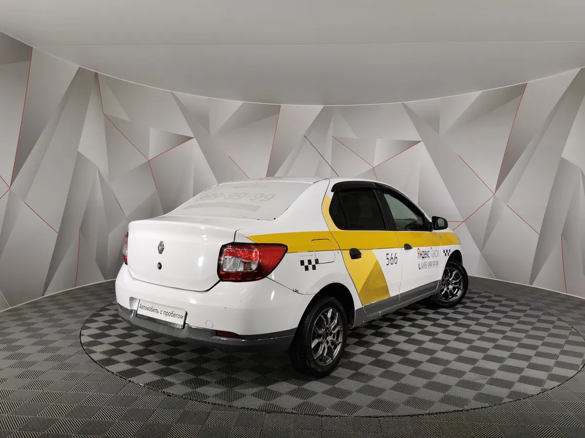 Renault Logan 1.6 AT (102 л.с.) Белый в АВИЛОН. Слайд №2