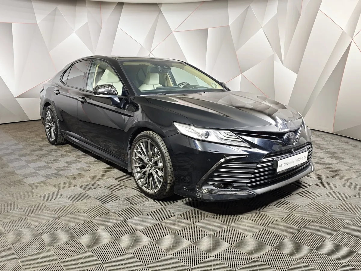 Toyota Camry 3.5 AT (249 л.с.) Черный в АВИЛОН. Слайд №3