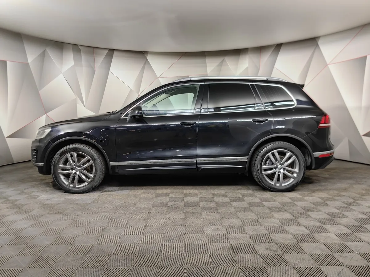 Volkswagen Touareg 3.0 TDI Tiptronic 4Motion (245 л.с.) Черный в АВИЛОН. Слайд №5