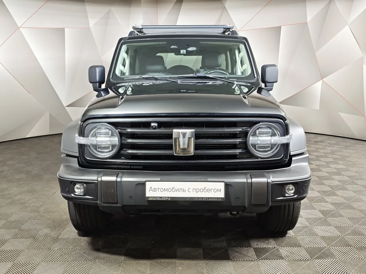 TANK 300 2.0T AT 4WD (220 л.с.) Premium Черный в АВИЛОН. Слайд №7