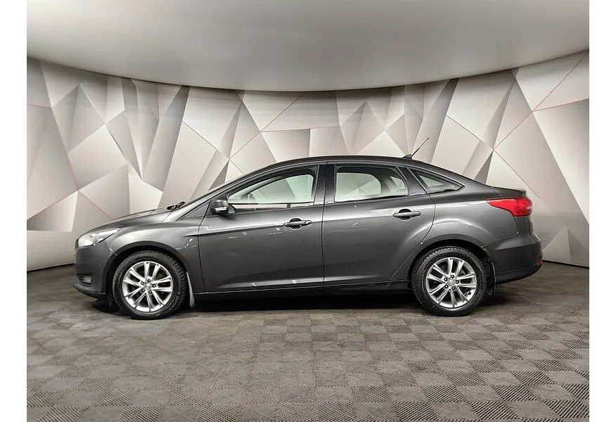 Ford Focus 1.6 Ti-VCT PowerShift (125 л.с.) SYNC Edition Серый в АВИЛОН. Слайд №5