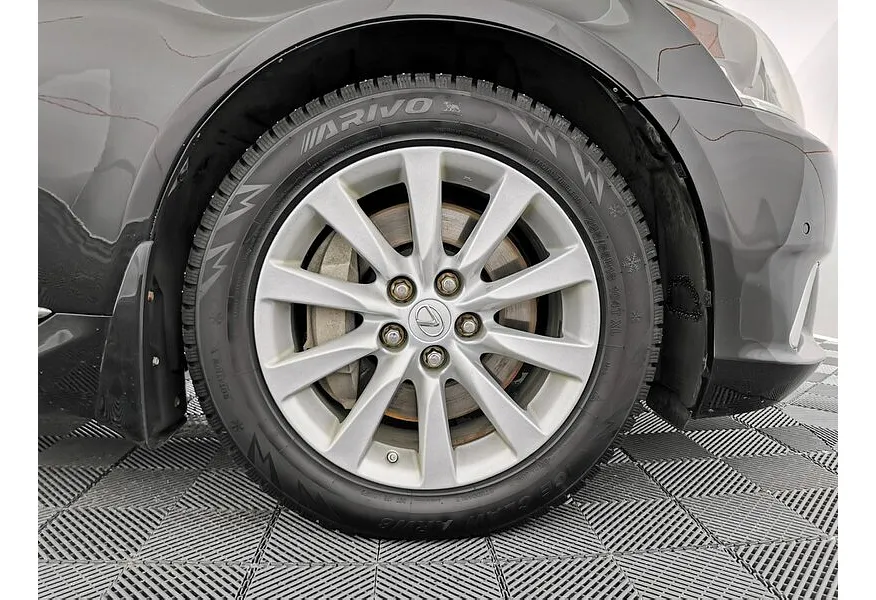 Lexus LS 460 AT AWD (370 л.с.) Эксклюзив Черный в АВИЛОН. Слайд №9