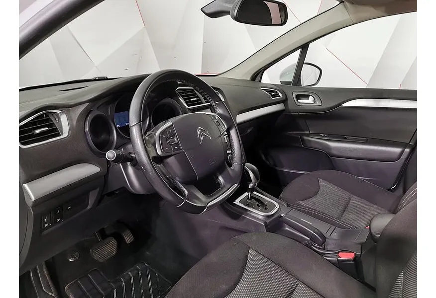 Citroen C4 1.6 THP AT (150 л.с.) Белый в АВИЛОН. Слайд №19