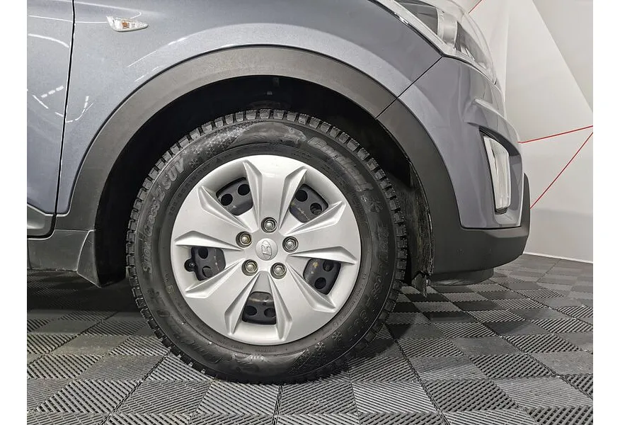 Hyundai Creta 2.0 AT (149 л.с.) Travel Серый в АВИЛОН. Слайд №9