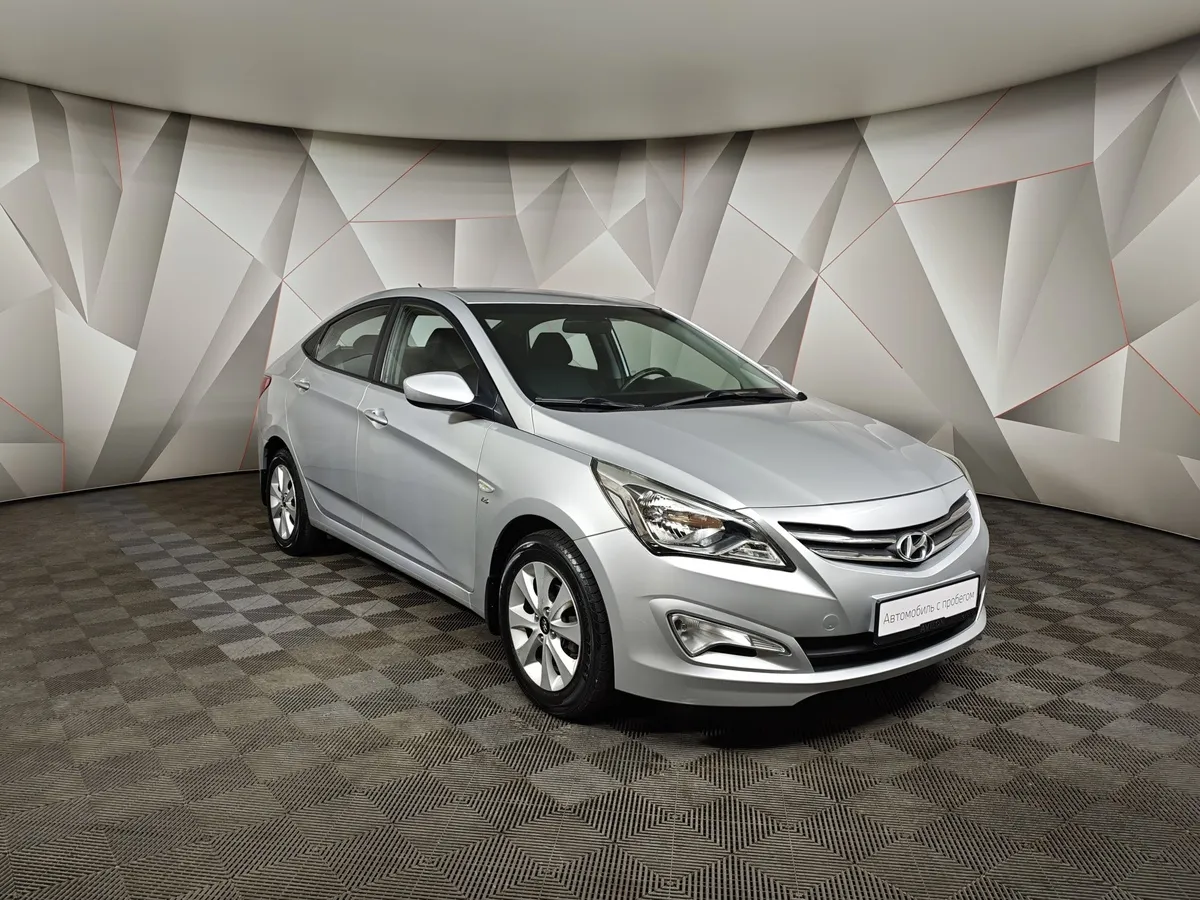 Hyundai Solaris 1.6 AT (123 л.с.) Elegance Серебристый в АВИЛОН. Слайд №3