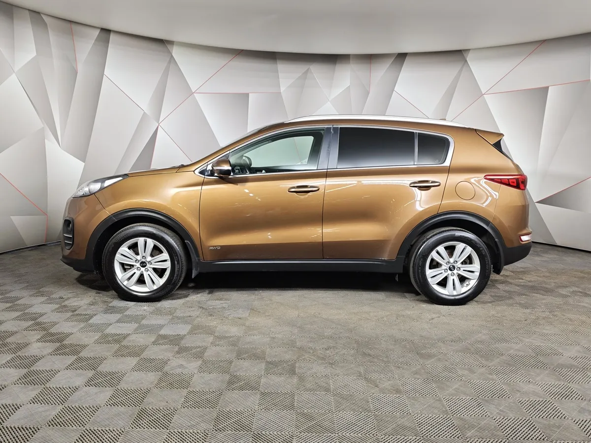 Kia Sportage 2.0 MPI AT 4WD (150 л.с.) Comfort Коричневый в АВИЛОН. Слайд №5
