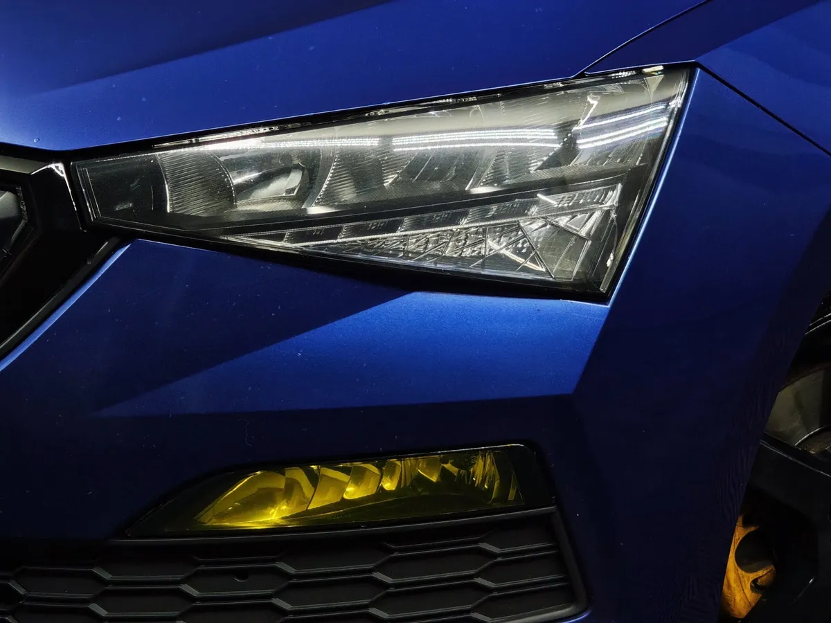 Skoda Rapid 1.6 AT (110 л.с.) Синий в АВИЛОН. Слайд №10