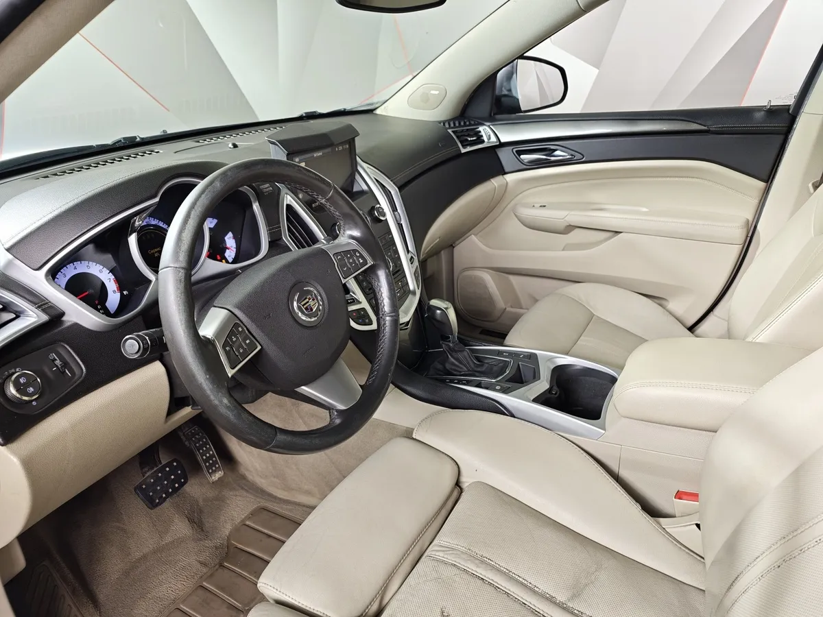 Cadillac SRX 3.0 V6 SIDI (269 л.с.) Серый в АВИЛОН. Слайд №18