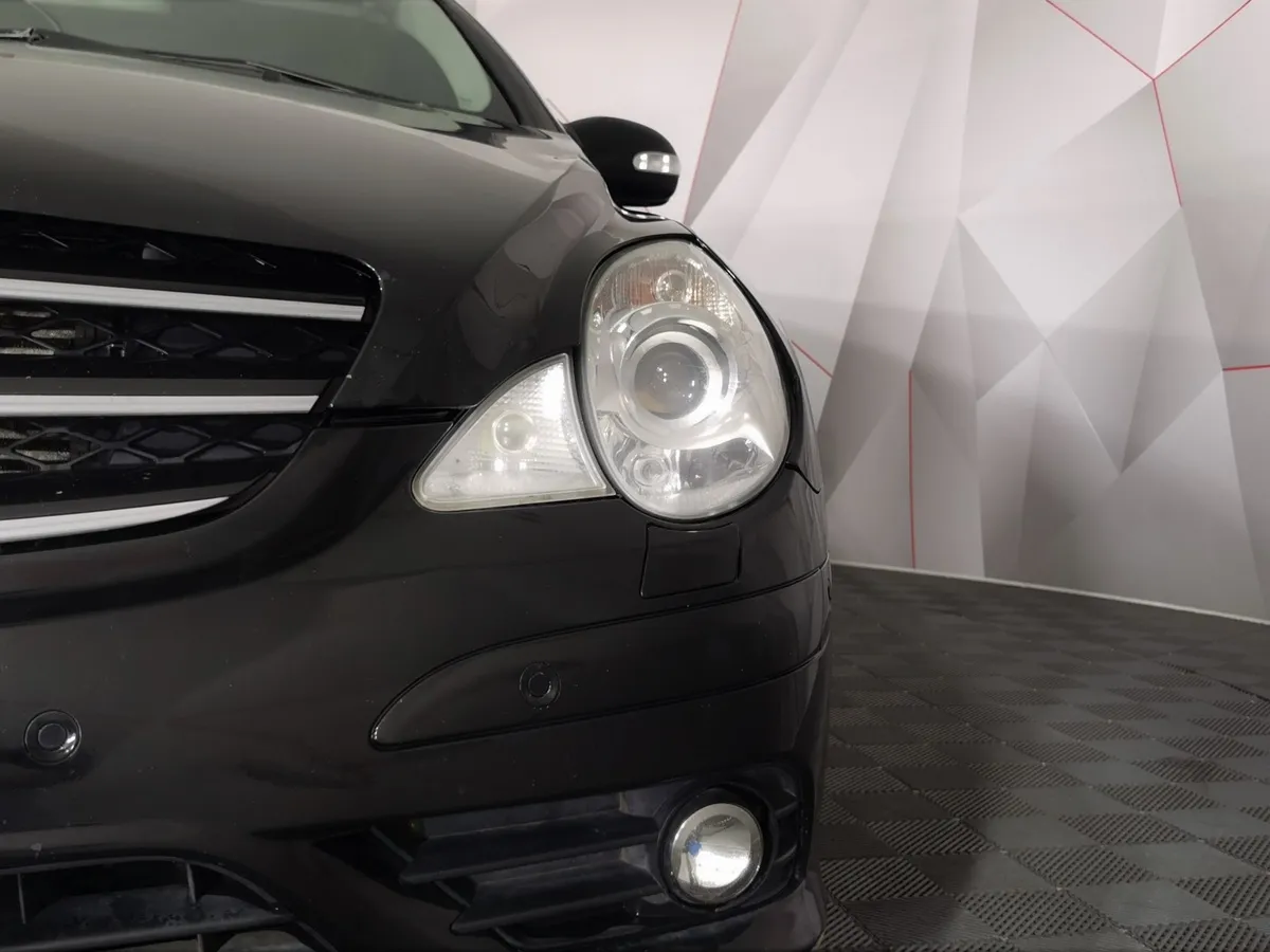 Mercedes-Benz R-Класс R 320 CDI 4MATIC 7G-Tronic (224 л.с.) Черный в АВИЛОН. Слайд №10
