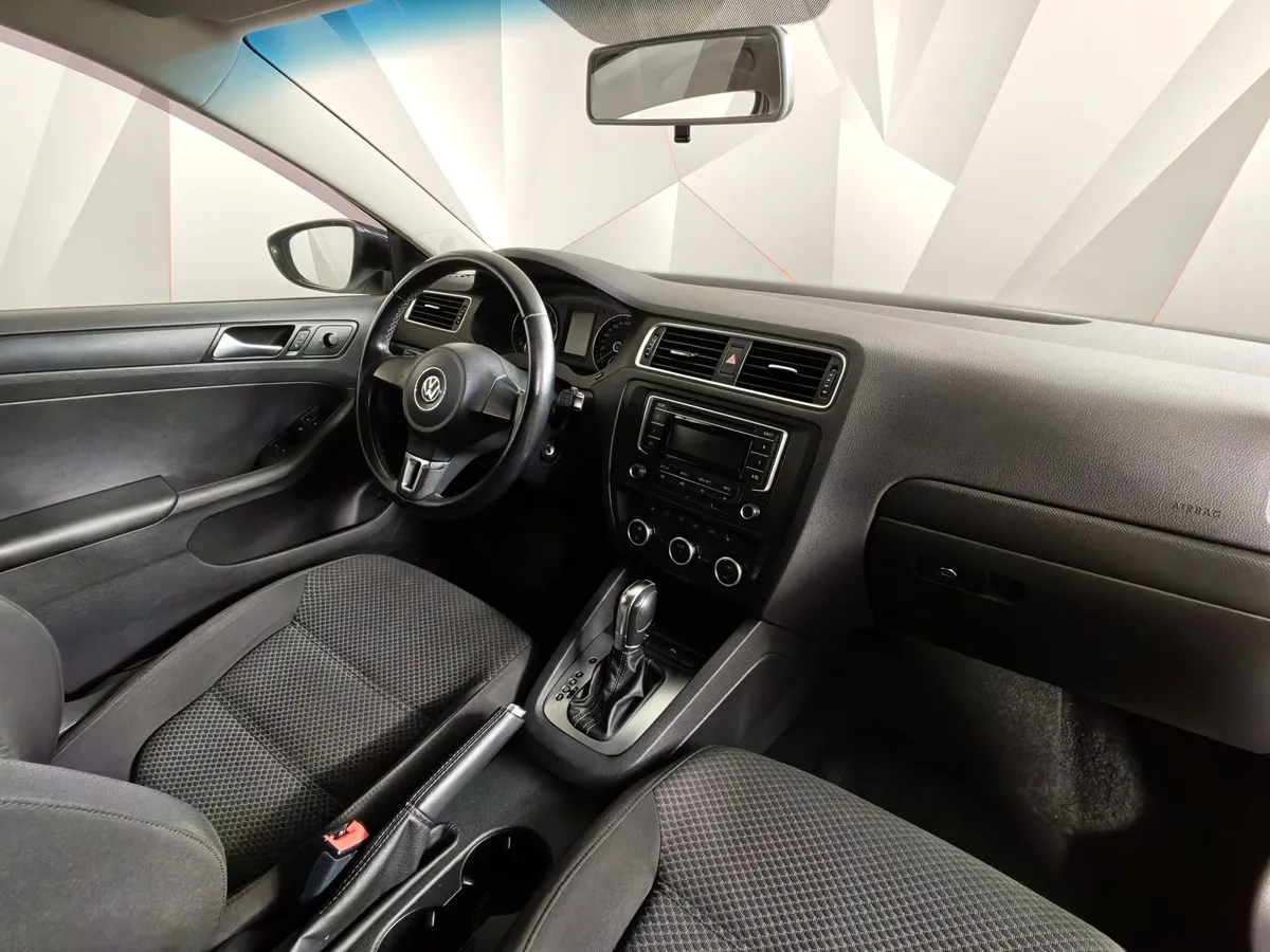 Volkswagen Jetta 1.6 AT (105 л.с.) Comfortline Белый в АВИЛОН. Слайд №13
