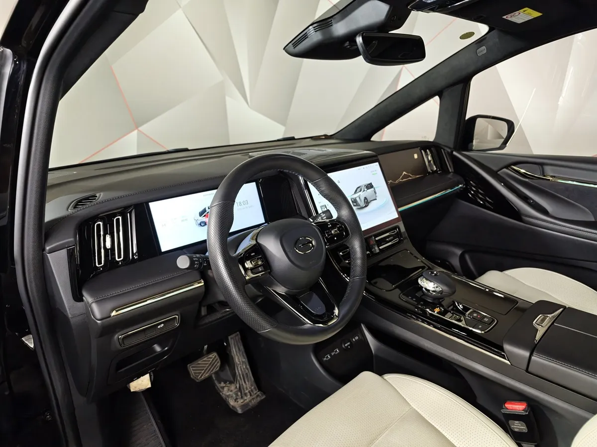 GAC M8 Master series 400T 2.0T AT (232 л.с.) Flagship Edition Черный в АВИЛОН. Слайд №19