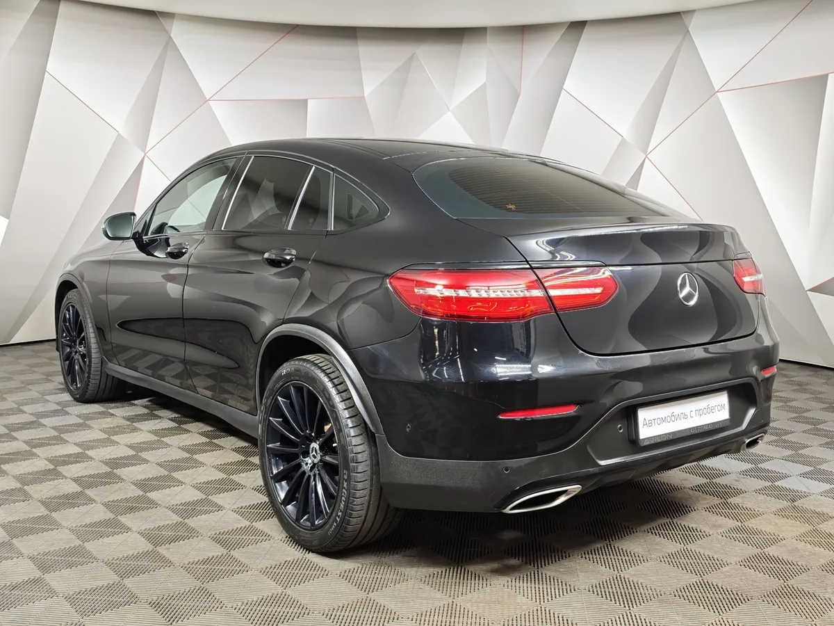 Mercedes-Benz GLC Купе 300 9G-TRONIC 4MATIC (245 л.с.) Sport Черный в АВИЛОН. Слайд №4