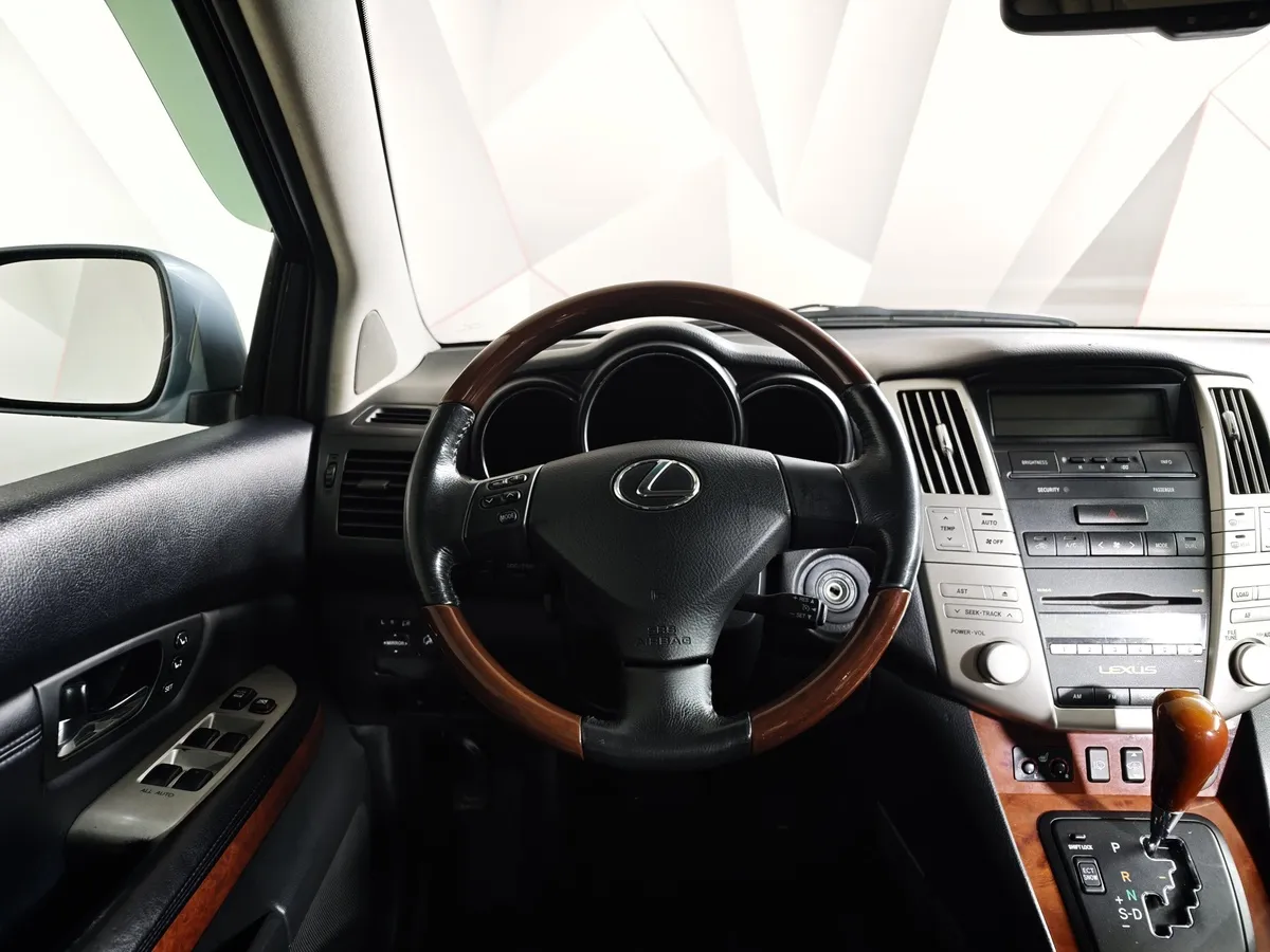Lexus RX 350 AT AWD (300 л.с.) Premium Голубой в АВИЛОН. Слайд №19