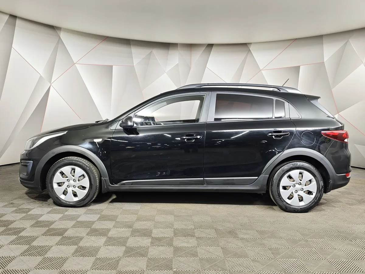 Kia Rio X-Line 1.6 MT (123 л.с.) Черный в АВИЛОН. Слайд №5