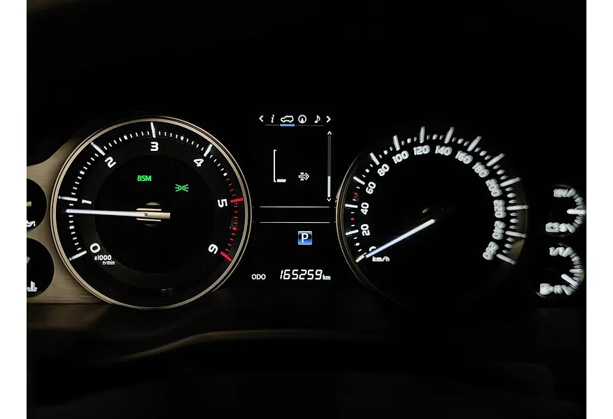 Toyota Land Cruiser 4.5 TD AT (249 л.с.) Черный в АВИЛОН. Слайд №18