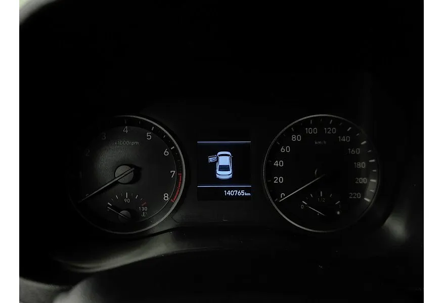 Hyundai Solaris 1.6 AT (123 л.с.) Comfort Серебристый в АВИЛОН. Слайд №17