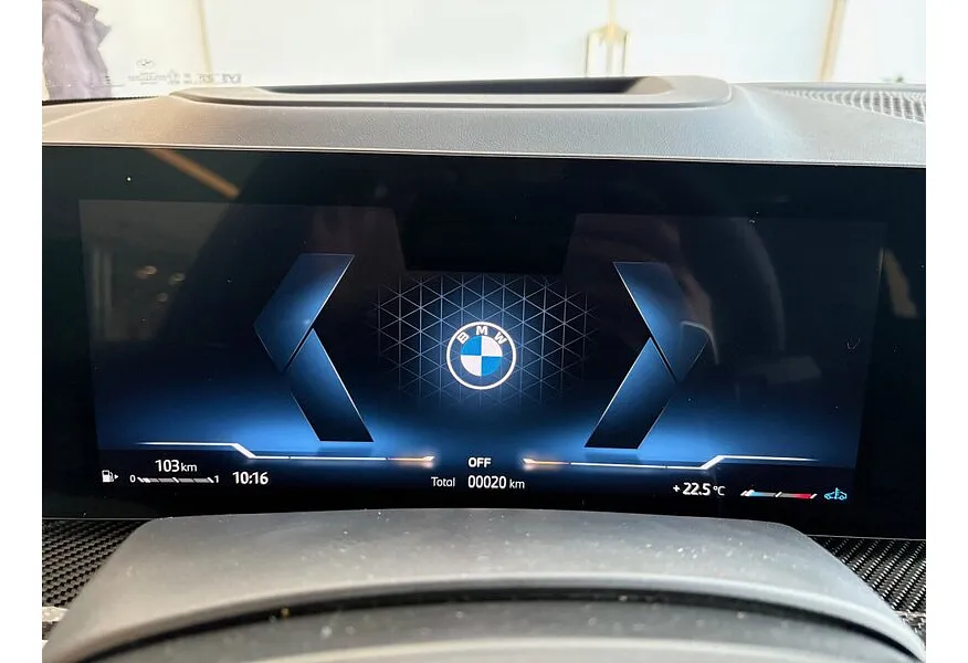 BMW X7 xDrive40d Steptronic (340 л.с.) Серый в АВИЛОН. Слайд №12