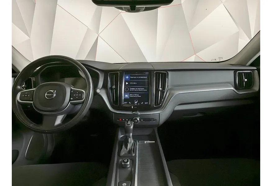 Volvo XC60 2.0 D4 AT AWD (190 л.с.) Momentum Бежевый в АВИЛОН. Слайд №14