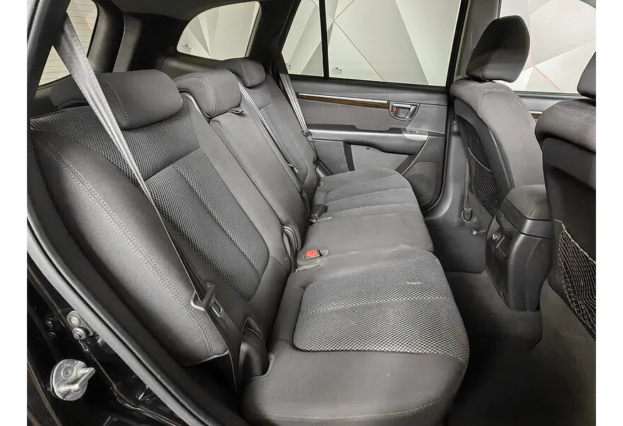 Hyundai Santa Fe 2.4 AT 4WD (174 л.с.) Черный в АВИЛОН. Слайд №14