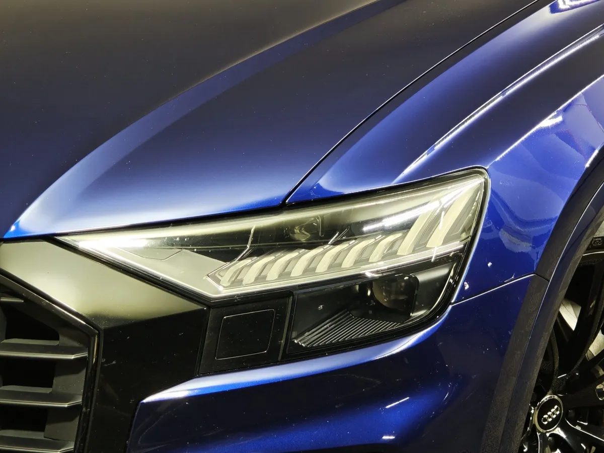 Audi Q8 45 TDI Tiptronic quattro (249 л.с.) Синий в АВИЛОН. Слайд №10