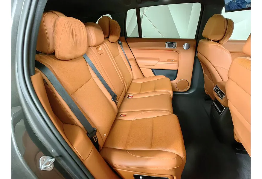 Li Auto L7 1.5 AT 4WD (449 л.с.) Max Серый в АВИЛОН. Слайд №14