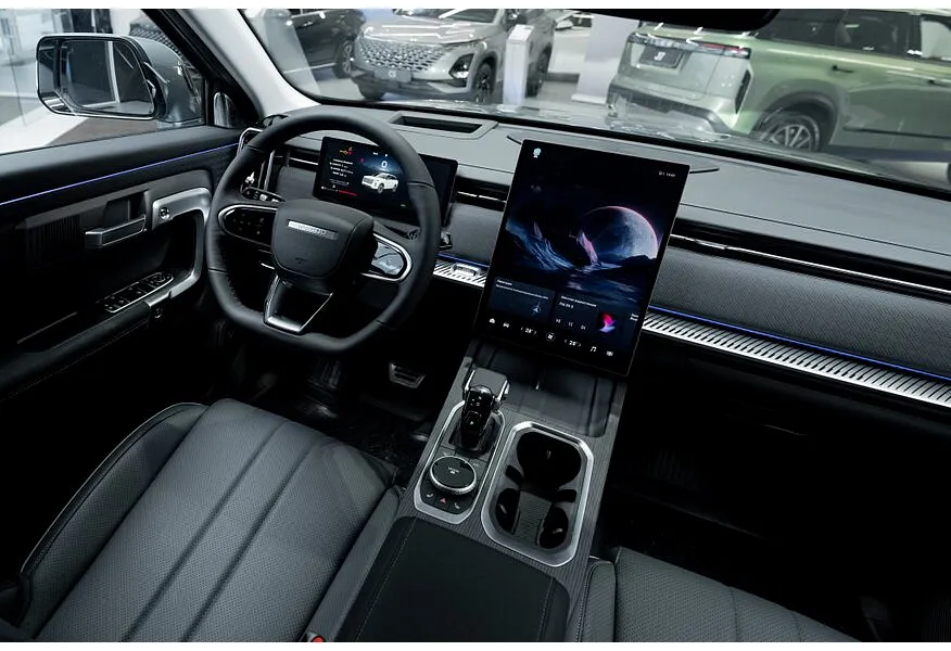 АВИЛОН - JAECOO J7 1.6T DCT 4WD (186 л.с.) Supreme HP Черный - slide 0