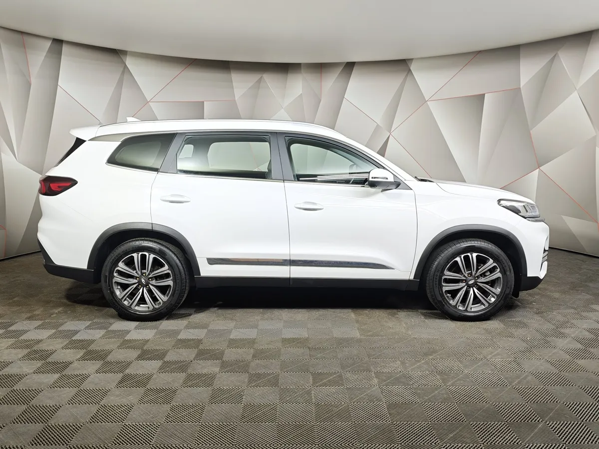 Chery Tiggo 8 1.5 AMT (147 л.с.) Prestige Белый в АВИЛОН. Слайд №6