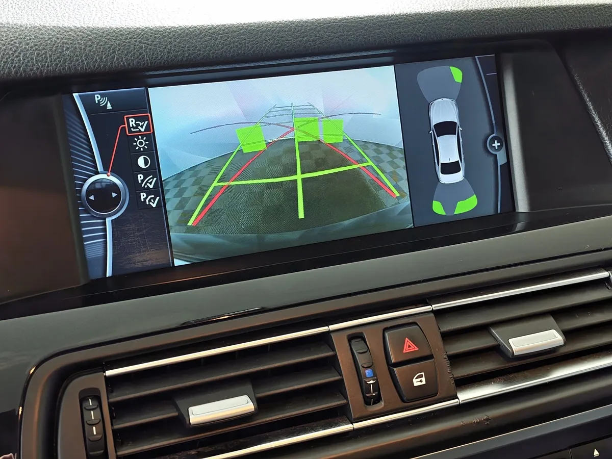 BMW 5 серия 528i xDrive Steptronic (245 л.с.) Черный в АВИЛОН. Слайд №16