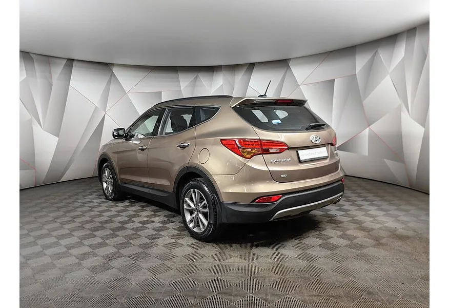 Hyundai Santa Fe 2.4 AT 4WD (175 л.с.) Sport Золотой в АВИЛОН. Слайд №4