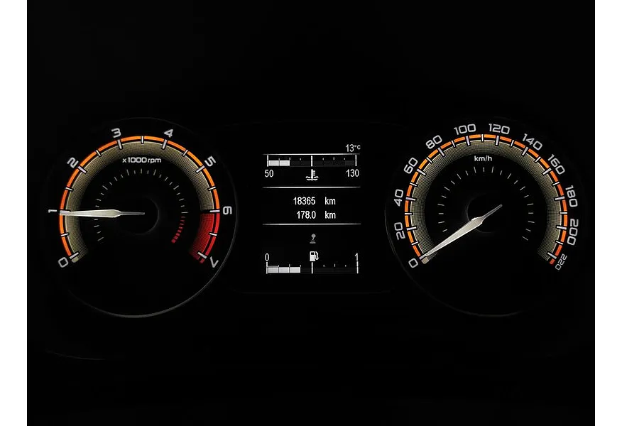 ВАЗ (Lada) Vesta 1.6 MT (106 л.с.) Серый в АВИЛОН. Слайд №17