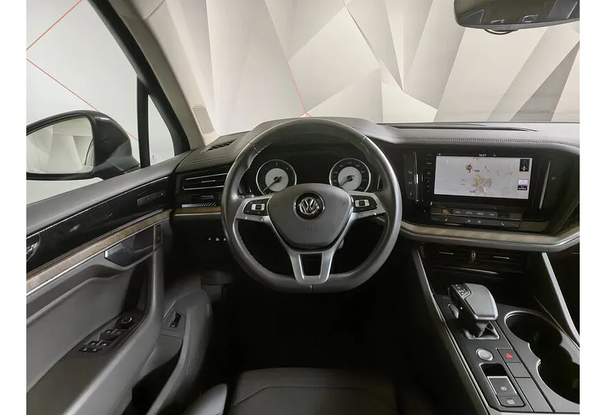 АВИЛОН - Volkswagen Touareg 3.0 V6 TDI Tiptronic 4Motion (249 л.с.) Business Elegance Коричневый - slide 9