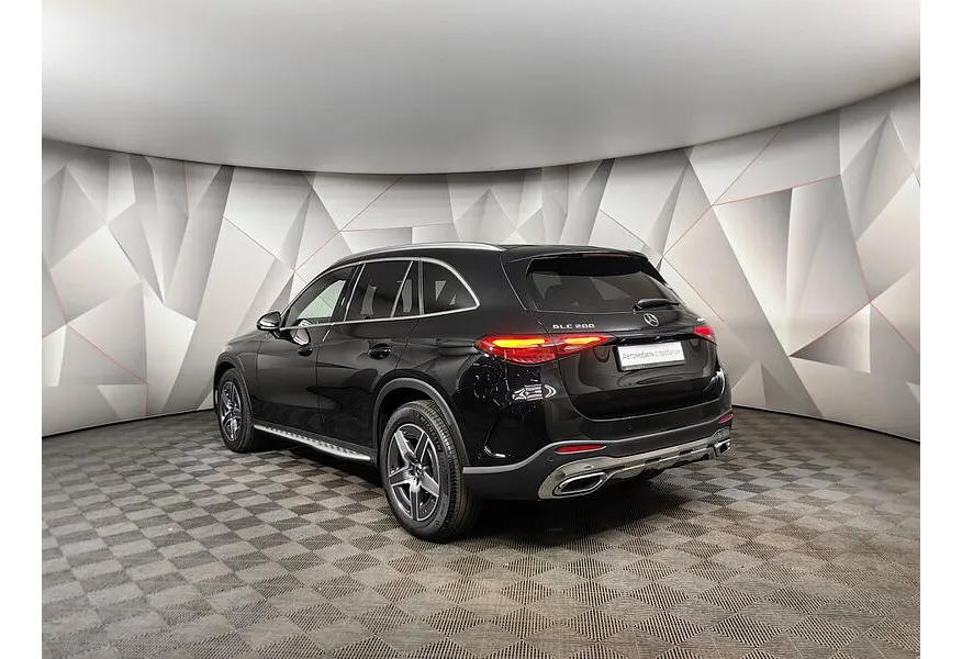 Mercedes-Benz GLC 200 4MATIC 9G-TRONIC (204 л.с.) Черный в АВИЛОН. Слайд №4