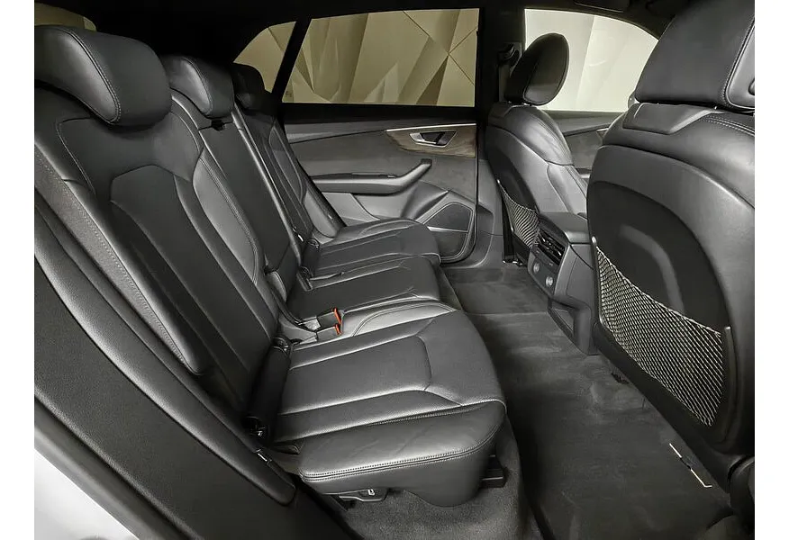 Audi Q8 45 TDI Tiptronic quattro (249 л.с.) Белый в АВИЛОН. Слайд №16