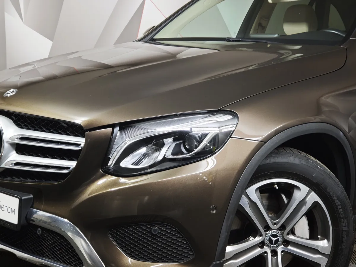 Mercedes-Benz GLC 220 d 9G-TRONIC 4MATIC (170 л.с.) Особая серия Коричневый в АВИЛОН. Слайд №9