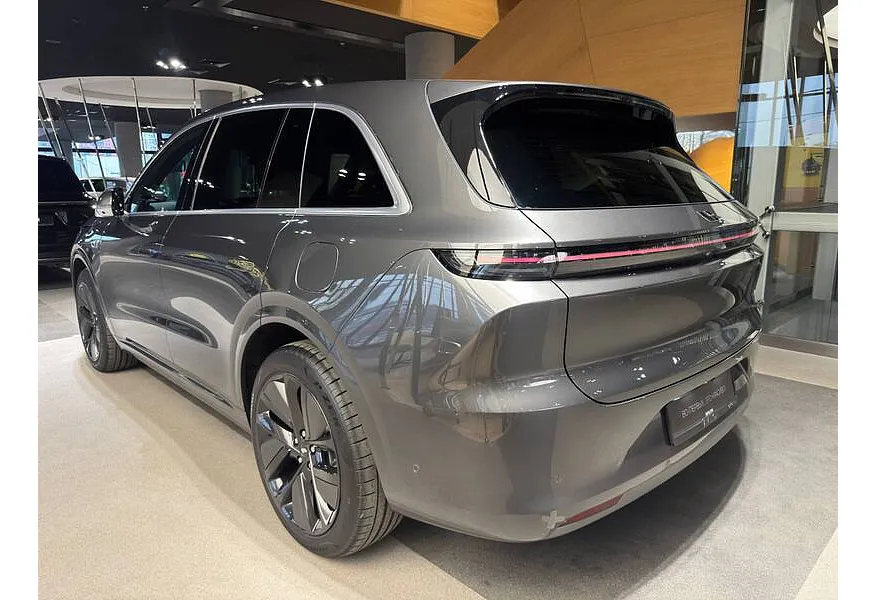 Li Auto L6 1.5 AT 4WD (150 л.с.) Max Серый в АВИЛОН. Слайд №2