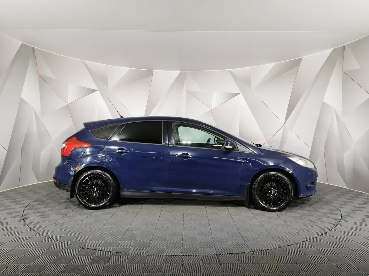 Ford Focus 1.6 Ti-VCT MT (125 л.с.) Titanium Синий в АВИЛОН. Слайд №6