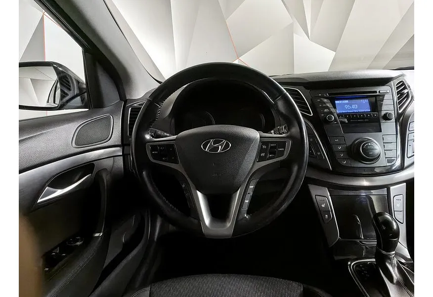 Hyundai i40 2.0 AT (150 л.с.) Active Черный в АВИЛОН. Слайд №19