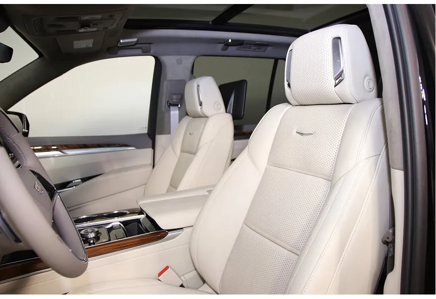 АВИЛОН - Cadillac Escalade 6.2 V8 AT AWD (420 л.с.) Sport Platinum Черный - slide 10
