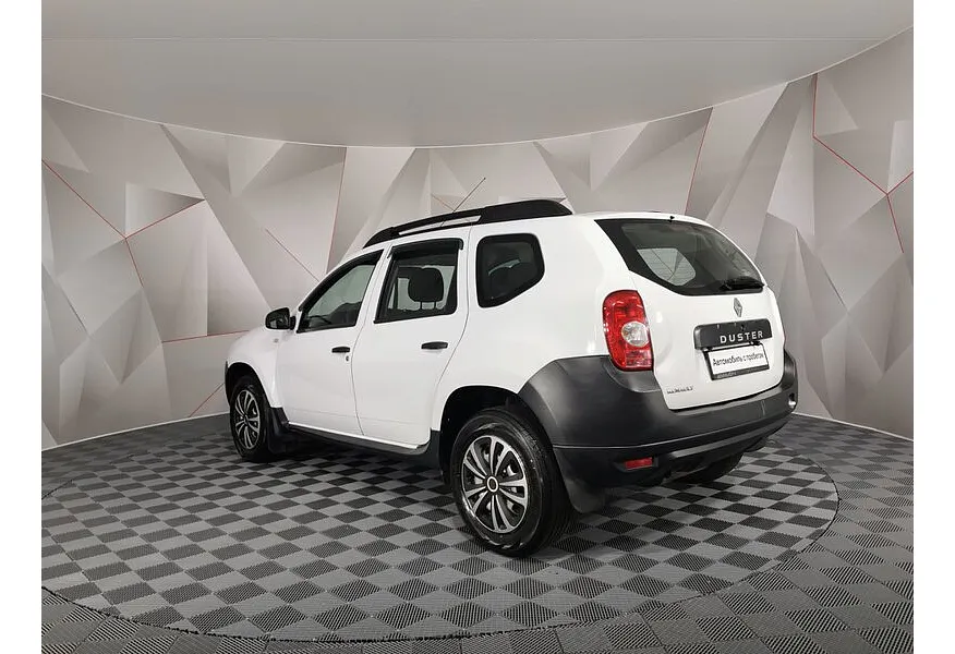 АВИЛОН - Renault Duster 1.6 MT 4x4 (114 л.с.) Белый - slide 6