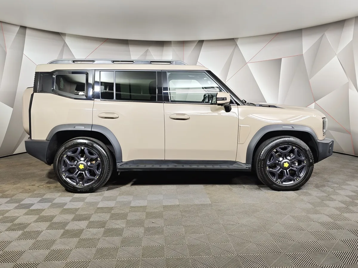 JETOUR T2 2.0T 7DCT AWD (245 л.с.) Престиж Коричневый в АВИЛОН. Слайд №6