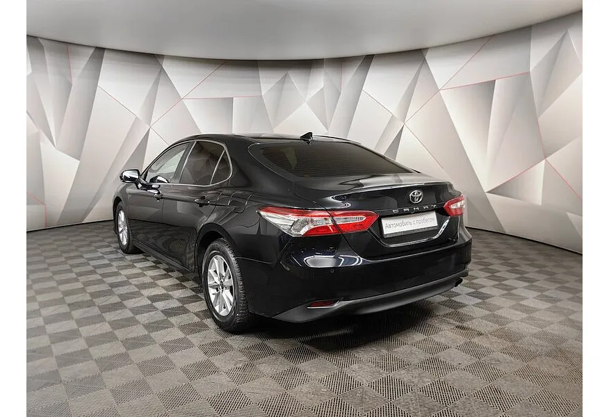 Toyota Camry 2.5 AT (181 л.с.) Черный в АВИЛОН. Слайд №4